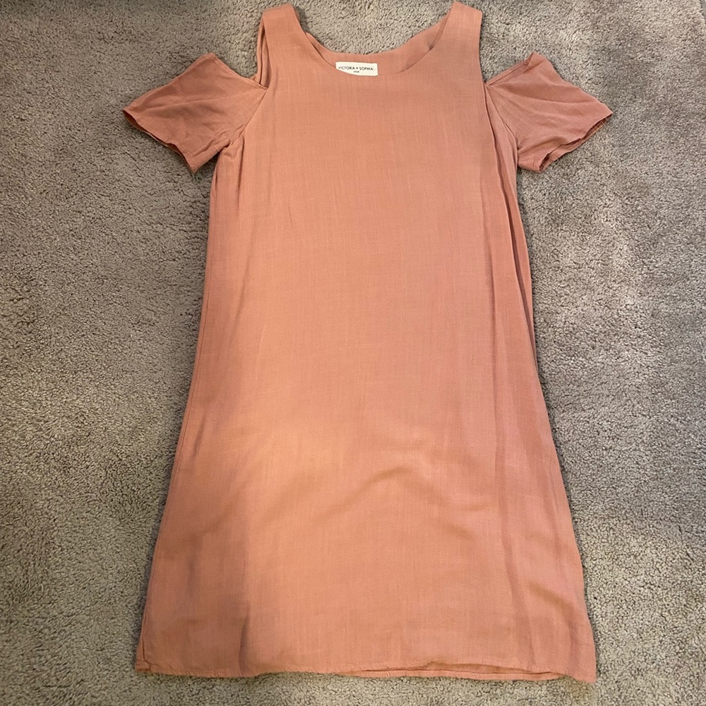 Victoria + Sophia cold shoulder linen rust dress